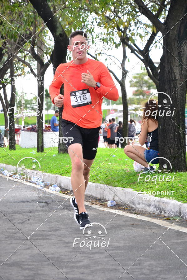 Buy your photos of the eventSantander Track&Field  Run Series - Shopping Vitria on Fotop