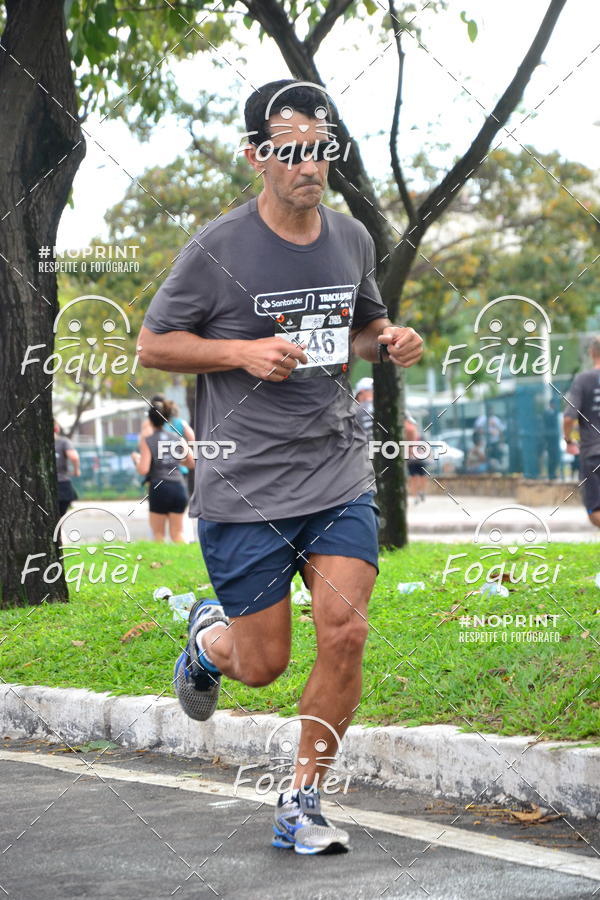 Buy your photos of the eventSantander Track&Field  Run Series - Shopping Vitria on Fotop