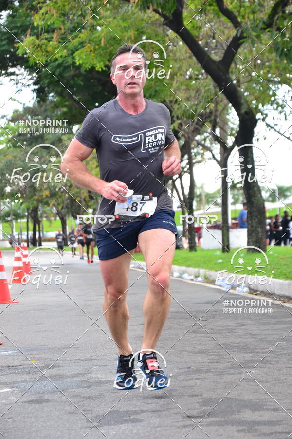 Buy your photos of the eventSantander Track&Field  Run Series - Shopping Vitria on Fotop