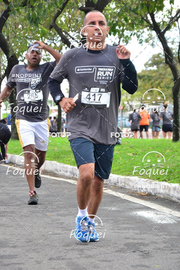 Buy your photos of the eventSantander Track&Field  Run Series - Shopping Vitria on Fotop