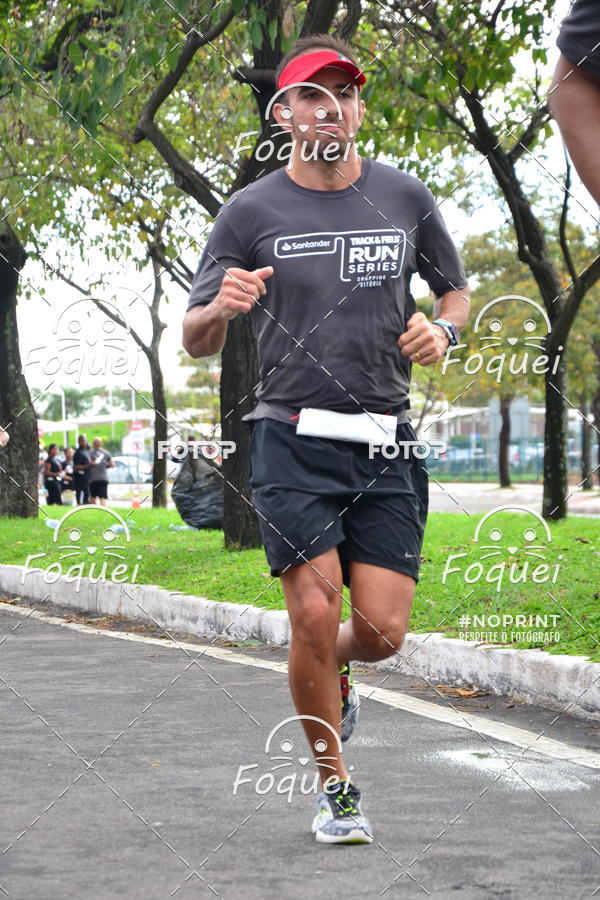 Buy your photos of the eventSantander Track&Field  Run Series - Shopping Vitria on Fotop