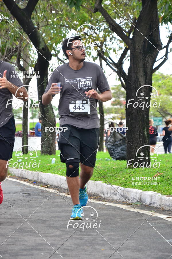 Buy your photos of the eventSantander Track&Field  Run Series - Shopping Vitria on Fotop