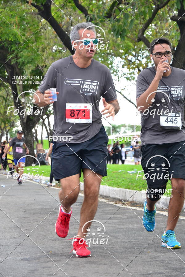 Buy your photos of the eventSantander Track&Field  Run Series - Shopping Vitria on Fotop