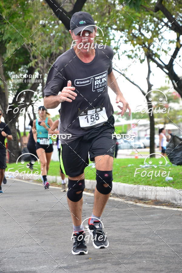Buy your photos of the eventSantander Track&Field  Run Series - Shopping Vitria on Fotop