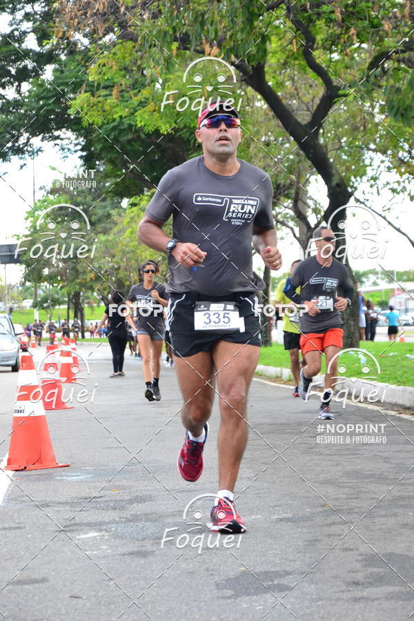 Buy your photos of the eventSantander Track&Field  Run Series - Shopping Vitria on Fotop