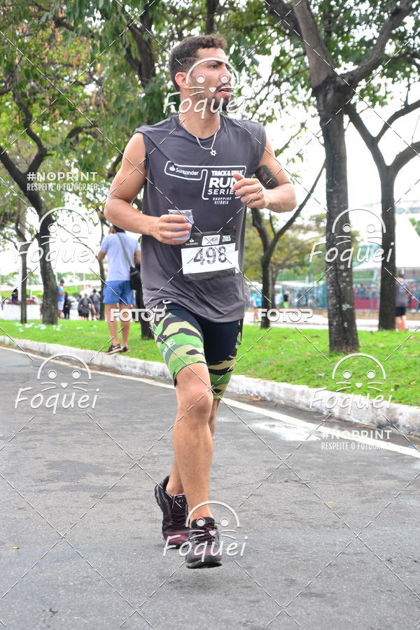 Buy your photos of the eventSantander Track&Field  Run Series - Shopping Vitria on Fotop