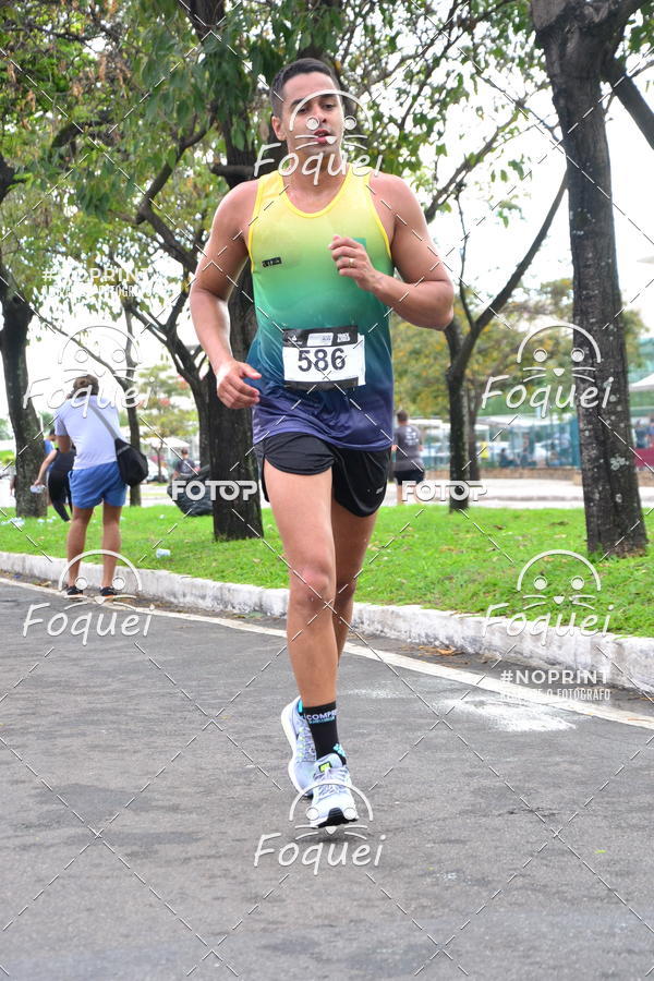 Buy your photos of the eventSantander Track&Field  Run Series - Shopping Vitria on Fotop