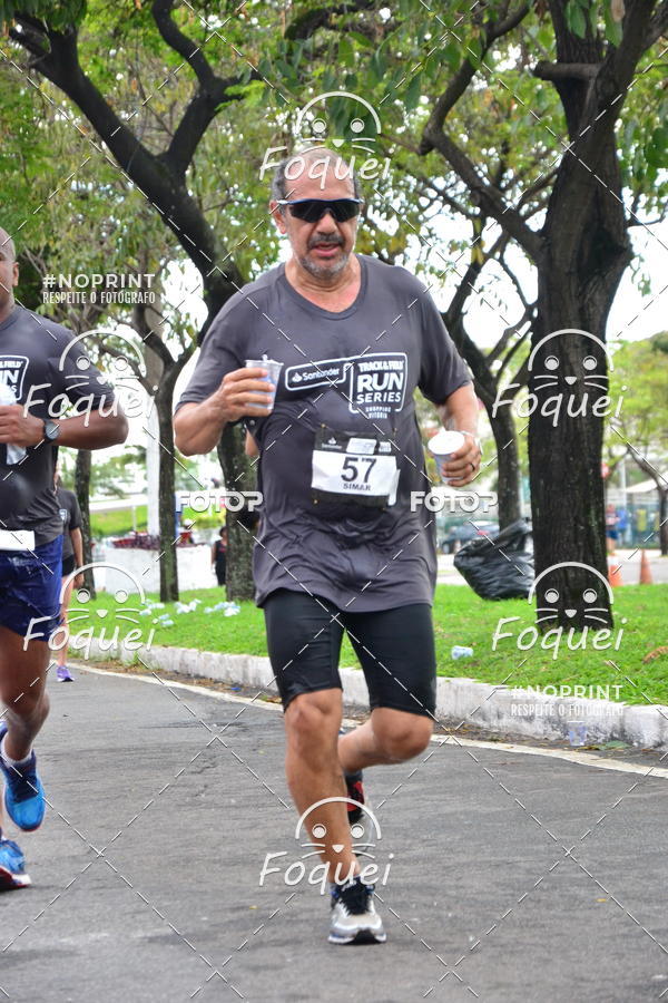 Buy your photos of the eventSantander Track&Field  Run Series - Shopping Vitria on Fotop