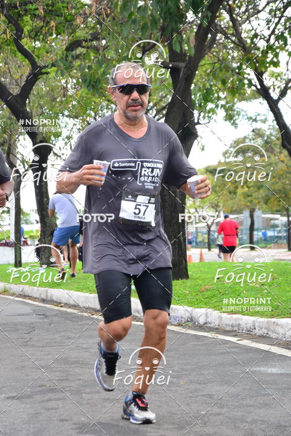 Buy your photos of the eventSantander Track&Field  Run Series - Shopping Vitria on Fotop