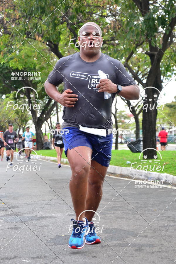 Buy your photos of the eventSantander Track&Field  Run Series - Shopping Vitria on Fotop