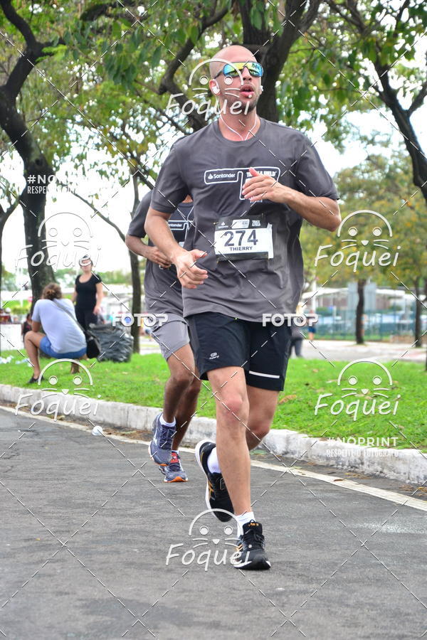 Buy your photos of the eventSantander Track&Field  Run Series - Shopping Vitria on Fotop