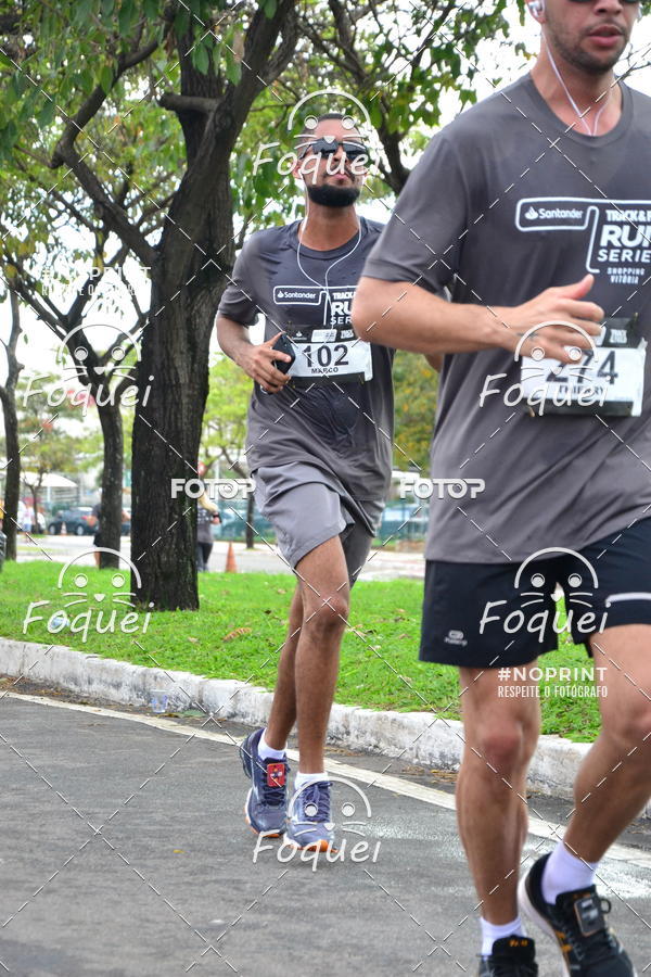 Buy your photos of the eventSantander Track&Field  Run Series - Shopping Vitria on Fotop