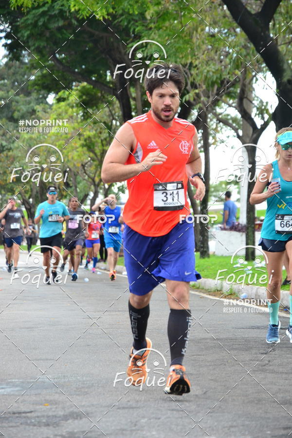 Buy your photos of the eventSantander Track&Field  Run Series - Shopping Vitria on Fotop