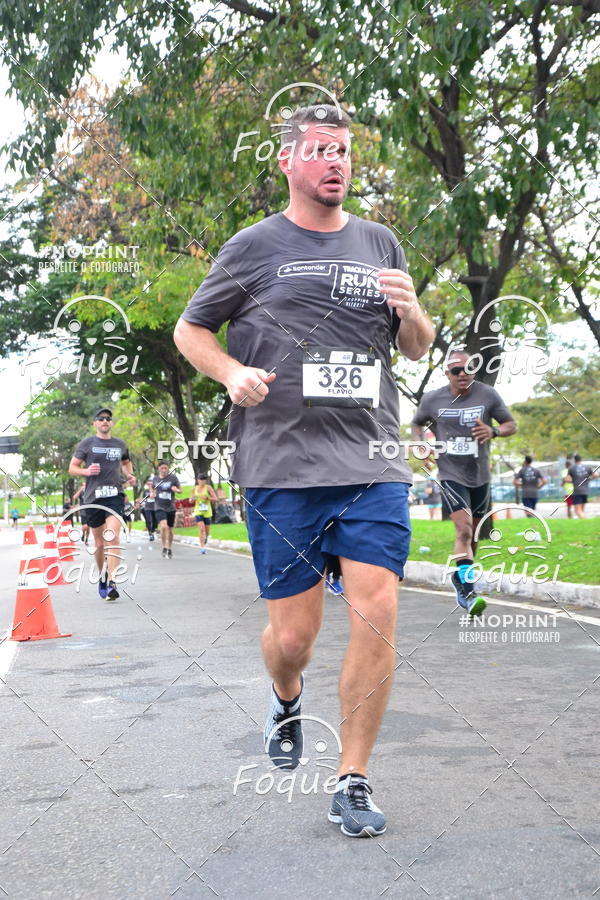 Buy your photos of the eventSantander Track&Field  Run Series - Shopping Vitria on Fotop