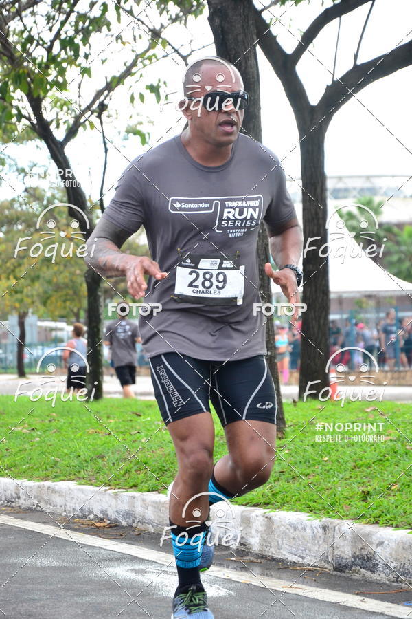 Buy your photos of the eventSantander Track&Field  Run Series - Shopping Vitria on Fotop