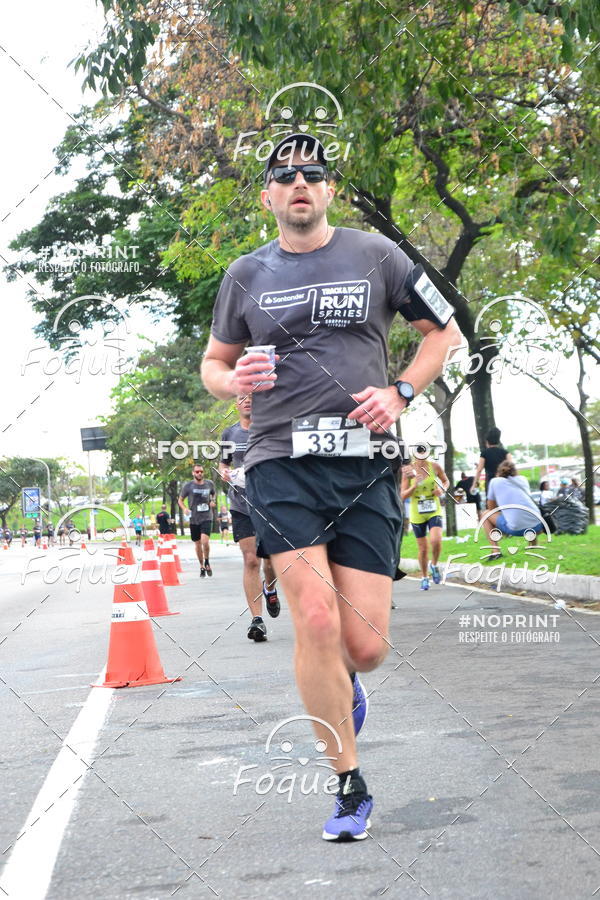 Buy your photos of the eventSantander Track&Field  Run Series - Shopping Vitria on Fotop