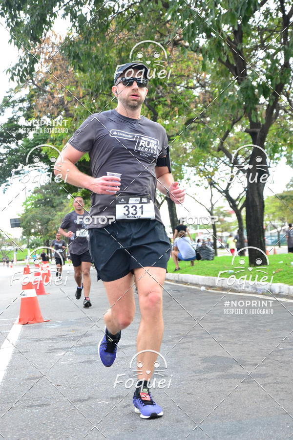 Buy your photos of the eventSantander Track&Field  Run Series - Shopping Vitria on Fotop