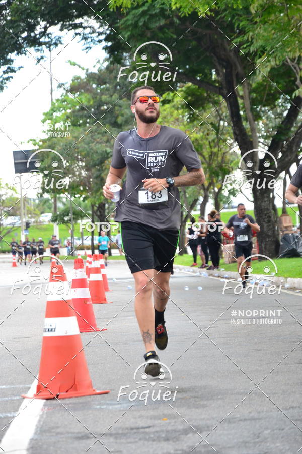 Buy your photos of the eventSantander Track&Field  Run Series - Shopping Vitria on Fotop