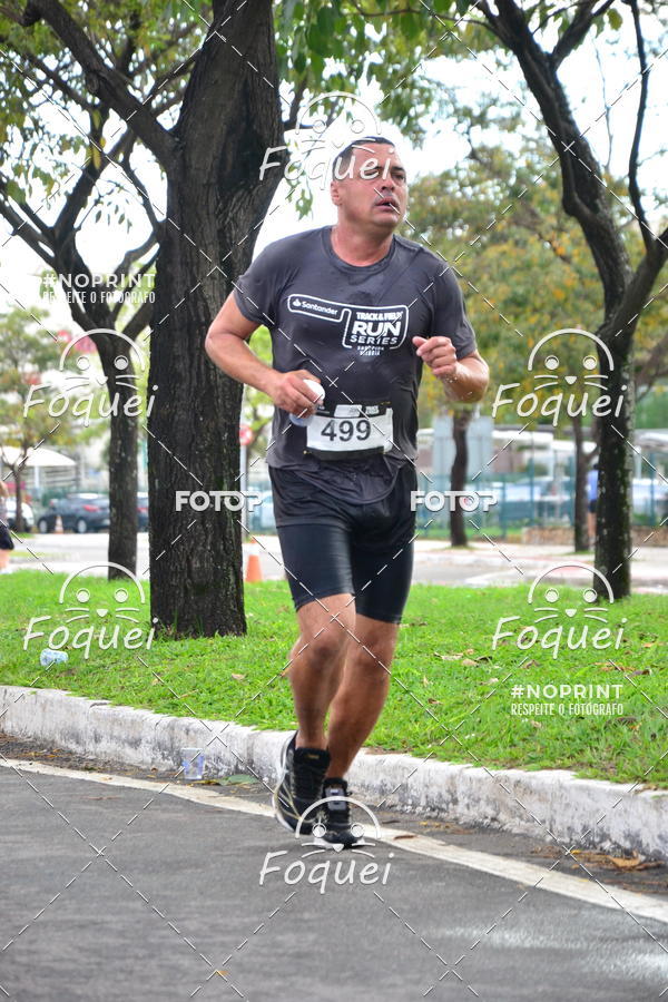 Buy your photos of the eventSantander Track&Field  Run Series - Shopping Vitria on Fotop