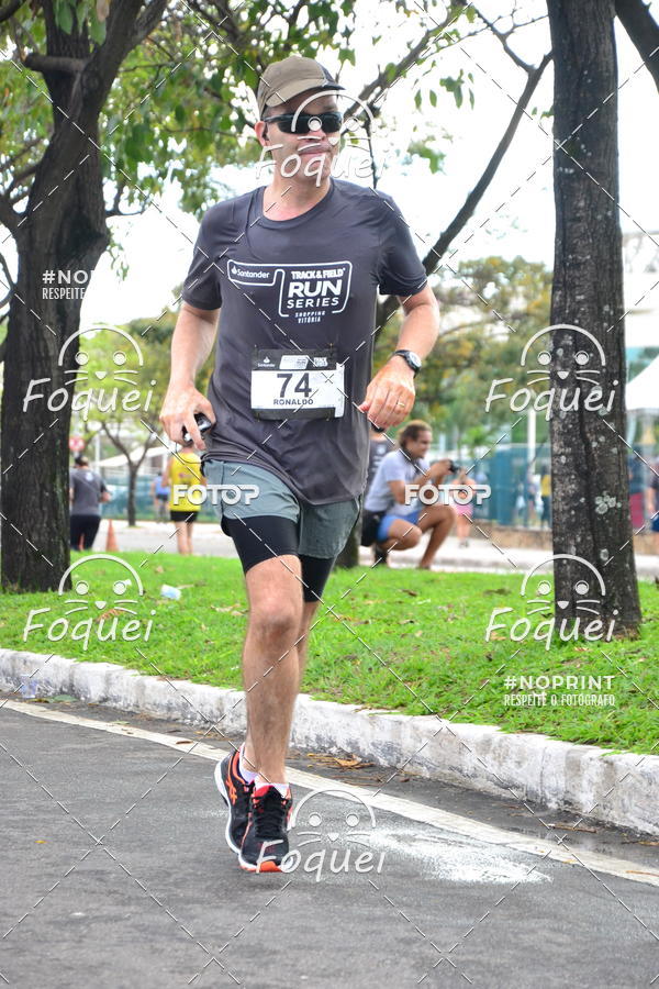 Buy your photos of the eventSantander Track&Field  Run Series - Shopping Vitria on Fotop