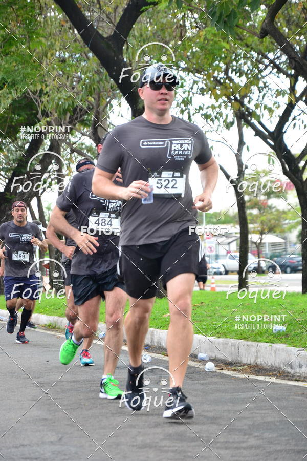 Buy your photos of the eventSantander Track&Field  Run Series - Shopping Vitria on Fotop