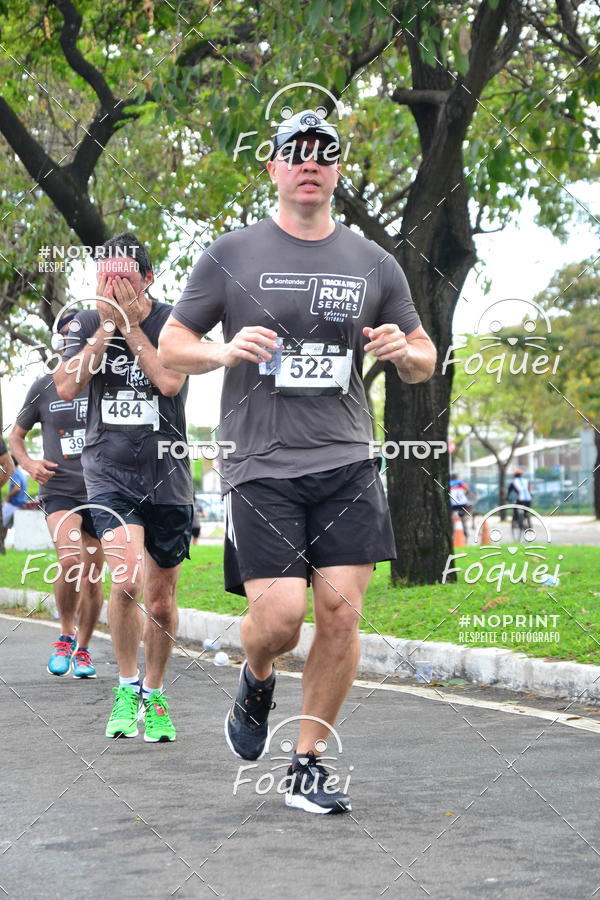 Buy your photos of the eventSantander Track&Field  Run Series - Shopping Vitria on Fotop