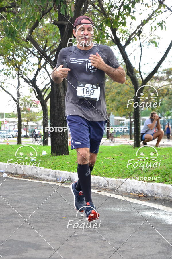 Buy your photos of the eventSantander Track&Field  Run Series - Shopping Vitria on Fotop