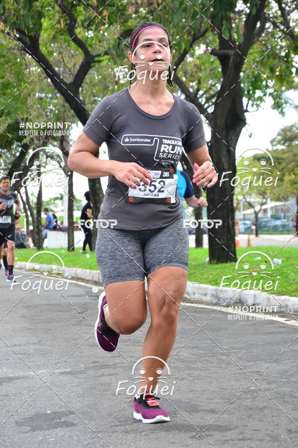 Buy your photos of the eventSantander Track&Field  Run Series - Shopping Vitria on Fotop