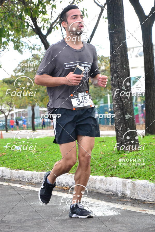 Buy your photos of the eventSantander Track&Field  Run Series - Shopping Vitria on Fotop