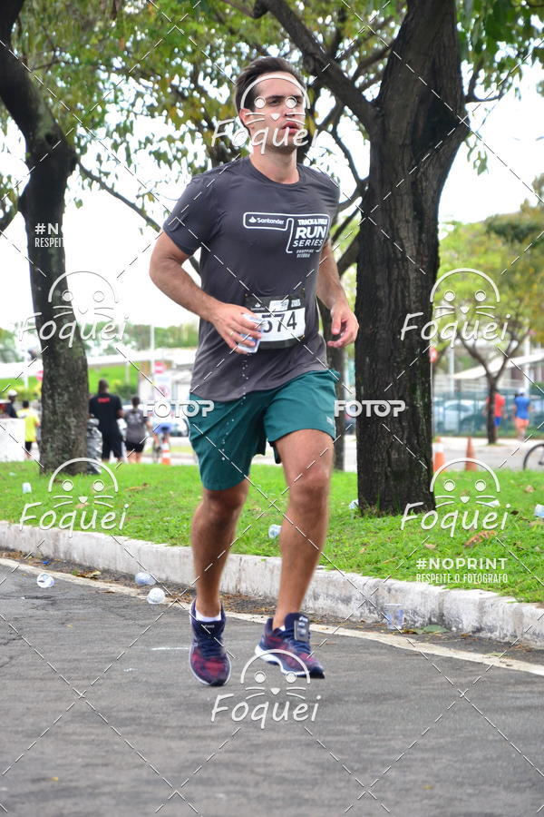 Buy your photos of the eventSantander Track&Field  Run Series - Shopping Vitria on Fotop