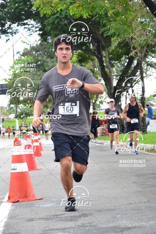 Buy your photos of the eventSantander Track&Field  Run Series - Shopping Vitria on Fotop