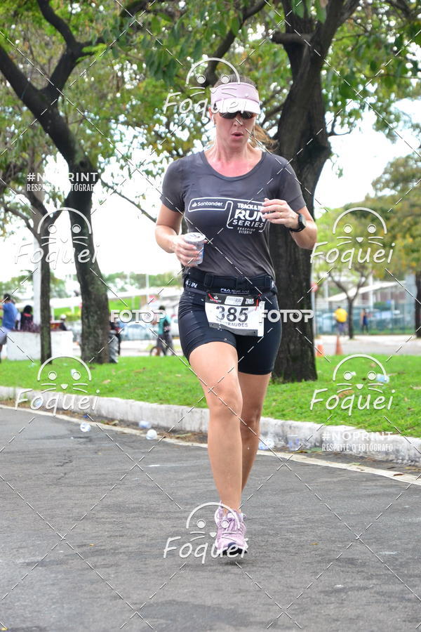 Buy your photos of the eventSantander Track&Field  Run Series - Shopping Vitria on Fotop