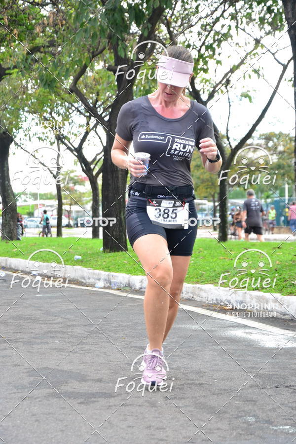 Buy your photos of the eventSantander Track&Field  Run Series - Shopping Vitria on Fotop