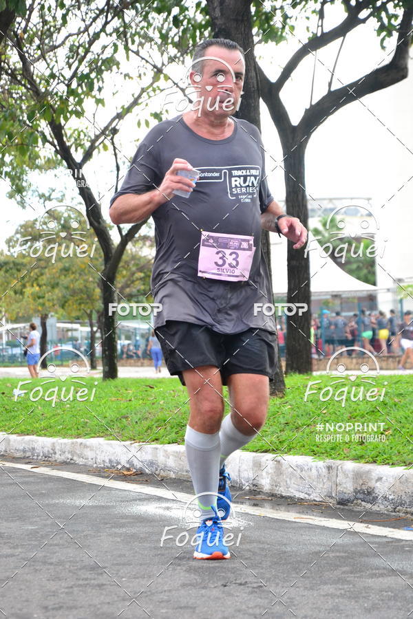 Buy your photos of the eventSantander Track&Field  Run Series - Shopping Vitria on Fotop
