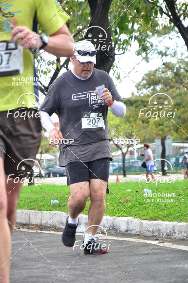 Buy your photos of the eventSantander Track&Field  Run Series - Shopping Vitria on Fotop