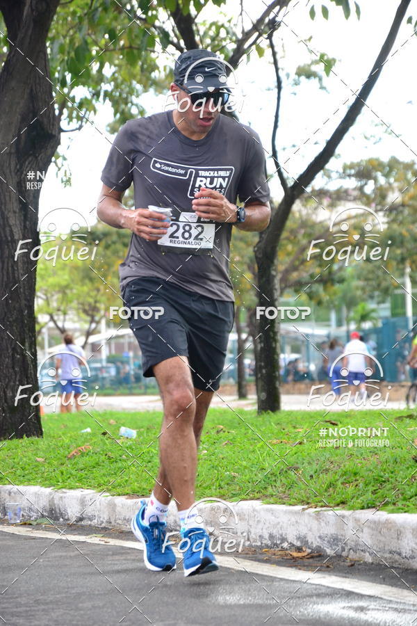 Buy your photos of the eventSantander Track&Field  Run Series - Shopping Vitria on Fotop