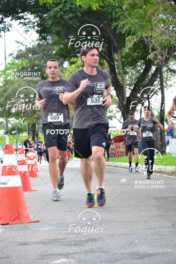 Buy your photos of the eventSantander Track&Field  Run Series - Shopping Vitria on Fotop