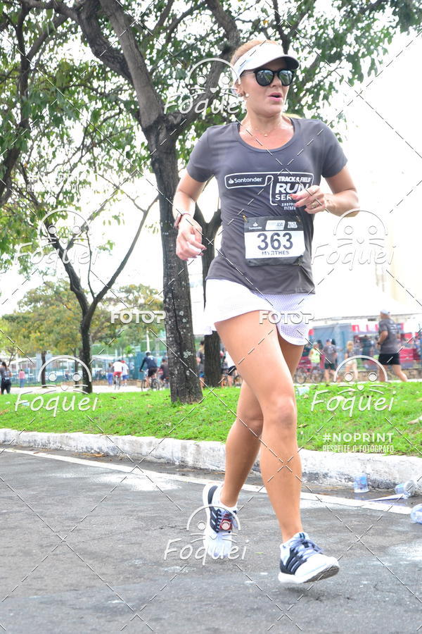 Buy your photos of the eventSantander Track&Field  Run Series - Shopping Vitria on Fotop