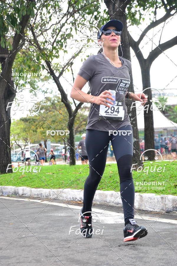 Buy your photos of the eventSantander Track&Field  Run Series - Shopping Vitria on Fotop