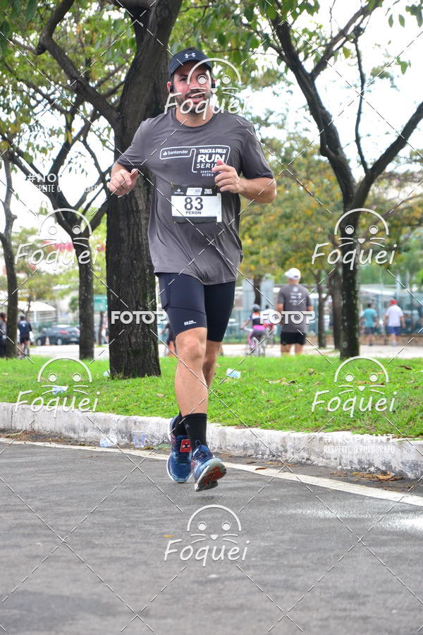 Buy your photos of the eventSantander Track&Field  Run Series - Shopping Vitria on Fotop