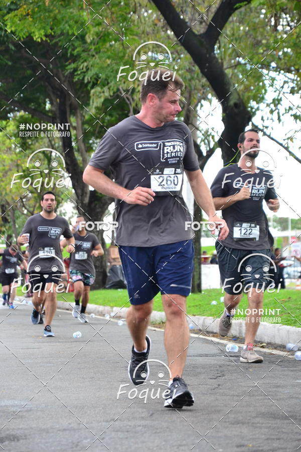 Buy your photos of the eventSantander Track&Field  Run Series - Shopping Vitria on Fotop