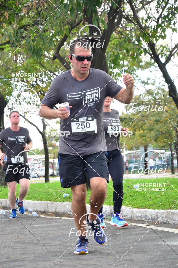 Buy your photos of the eventSantander Track&Field  Run Series - Shopping Vitria on Fotop