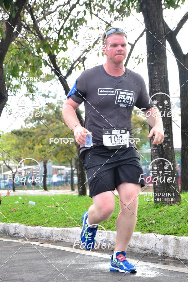 Buy your photos of the eventSantander Track&Field  Run Series - Shopping Vitria on Fotop