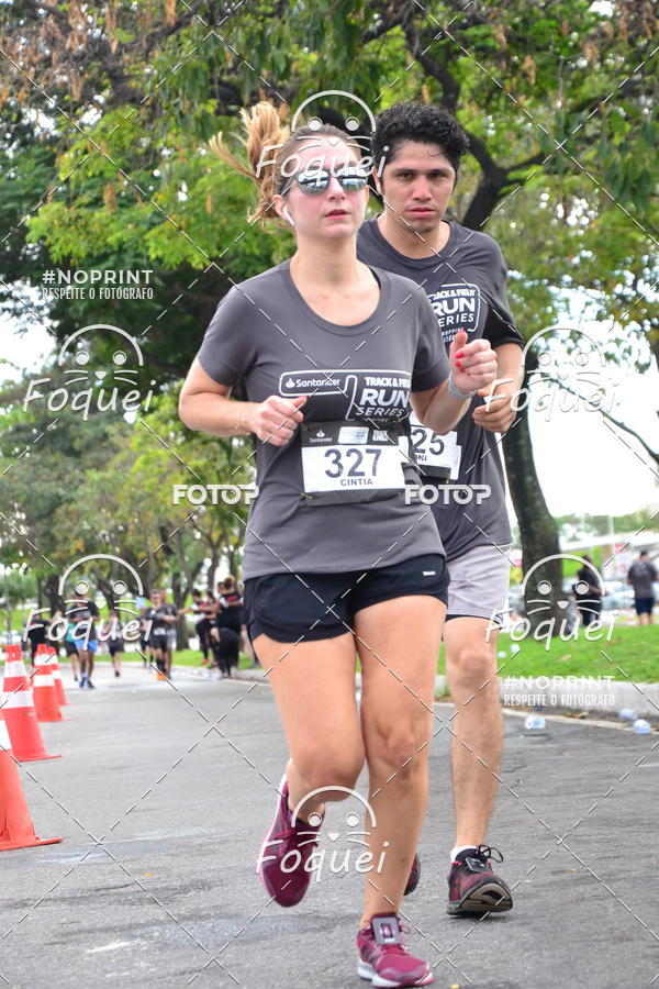 Buy your photos of the eventSantander Track&Field  Run Series - Shopping Vitria on Fotop