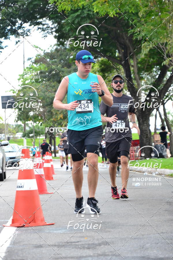 Buy your photos of the eventSantander Track&Field  Run Series - Shopping Vitria on Fotop