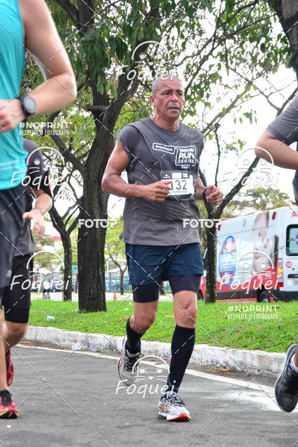 Buy your photos of the eventSantander Track&Field  Run Series - Shopping Vitria on Fotop