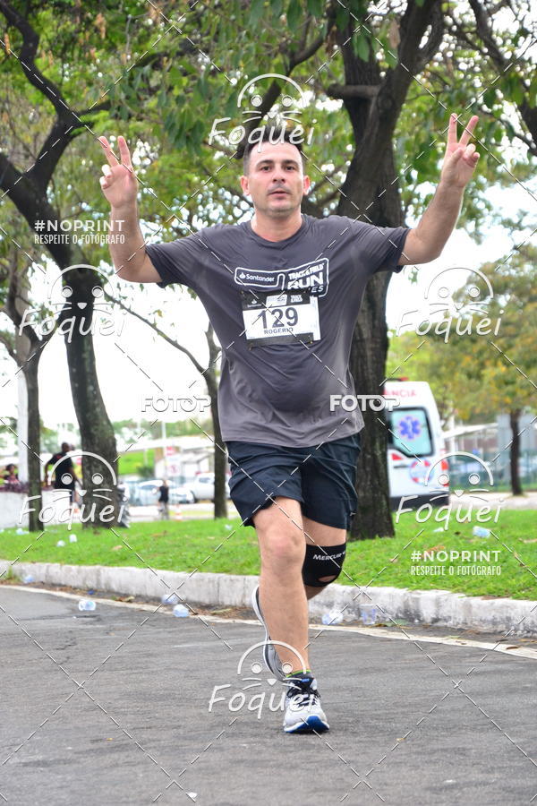 Buy your photos of the eventSantander Track&Field  Run Series - Shopping Vitria on Fotop