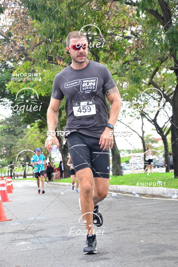 Buy your photos of the eventSantander Track&Field  Run Series - Shopping Vitria on Fotop