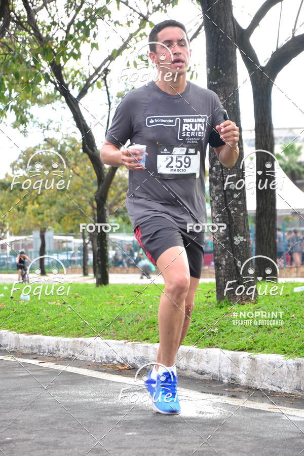 Buy your photos of the eventSantander Track&Field  Run Series - Shopping Vitria on Fotop