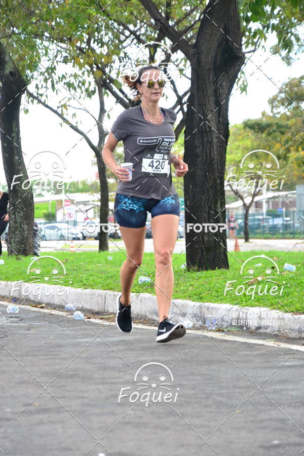 Buy your photos of the eventSantander Track&Field  Run Series - Shopping Vitria on Fotop